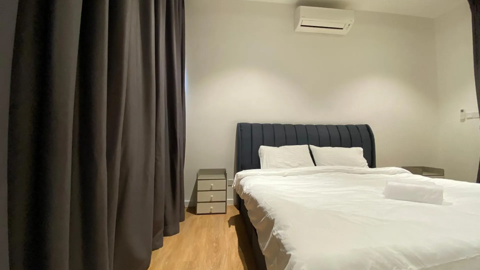 Doorstep To Monorail Couple Studio كوالالمبور ماليزيا