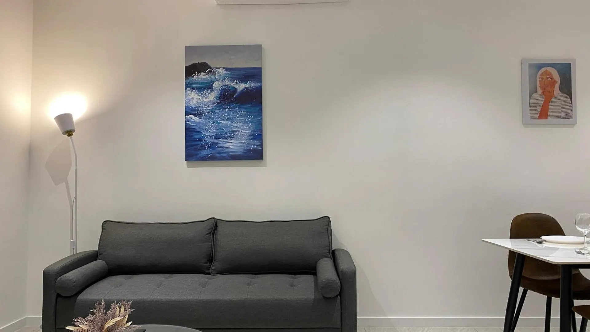Doorstep To Monorail Couple Studio كوالالمبور 0*,  ماليزيا